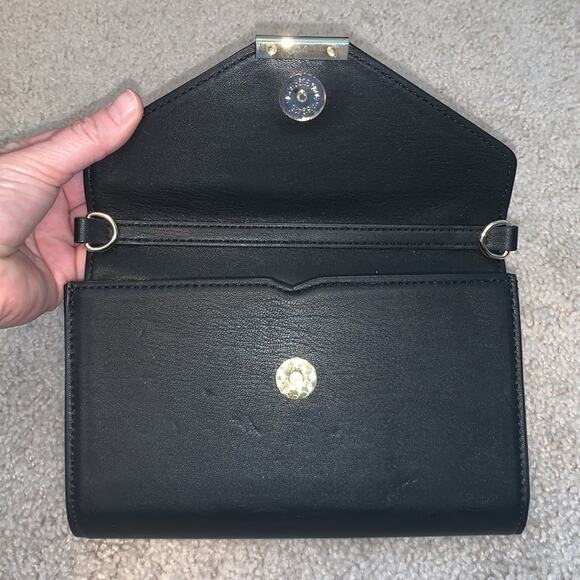 Save The Girls Leopard Black Chic Purse with Easy Cell Phone Touch Access NEW - Picture 3 of 7